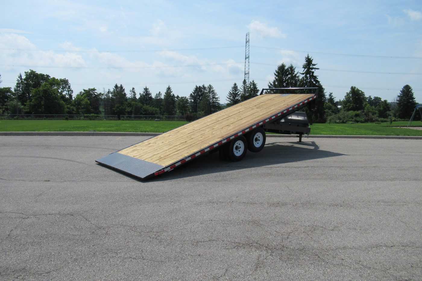 DECK OVER HYDRAULIC POWER-TILT ETL.14K | USA Trailers