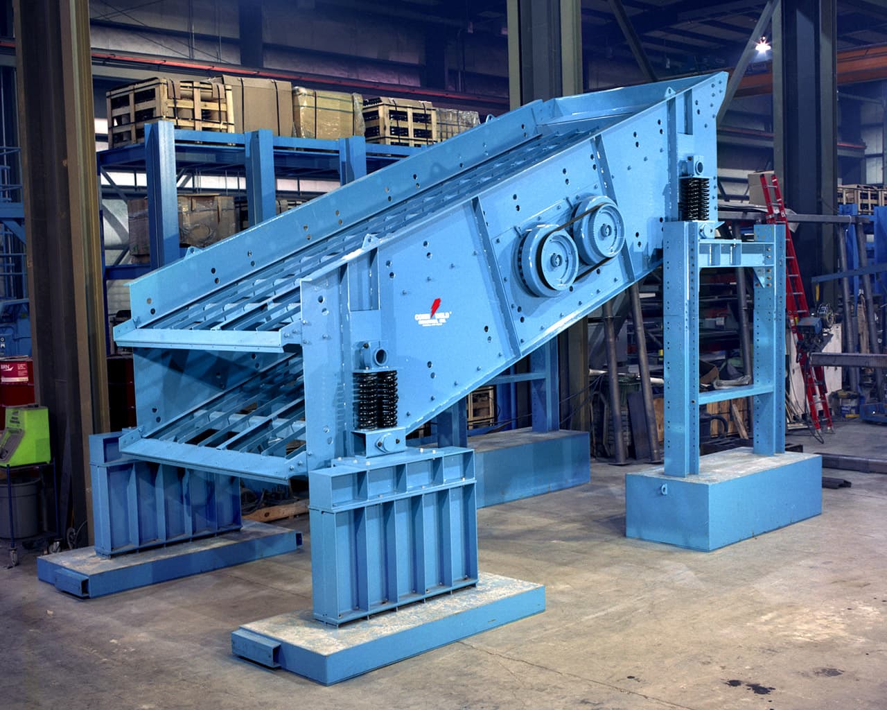 Incline - Vibrating Screen - Conn-Weld