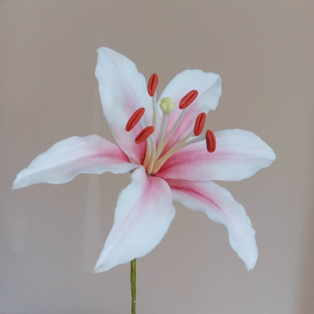 4 Sugar Craft Lily Made to Order Cake Toppers High - Etsy UK