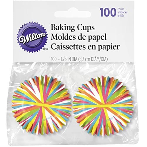 Wilton Rainbow Baking Cups, Pack of 150 Muffin and Tulip Baking Cups ...
