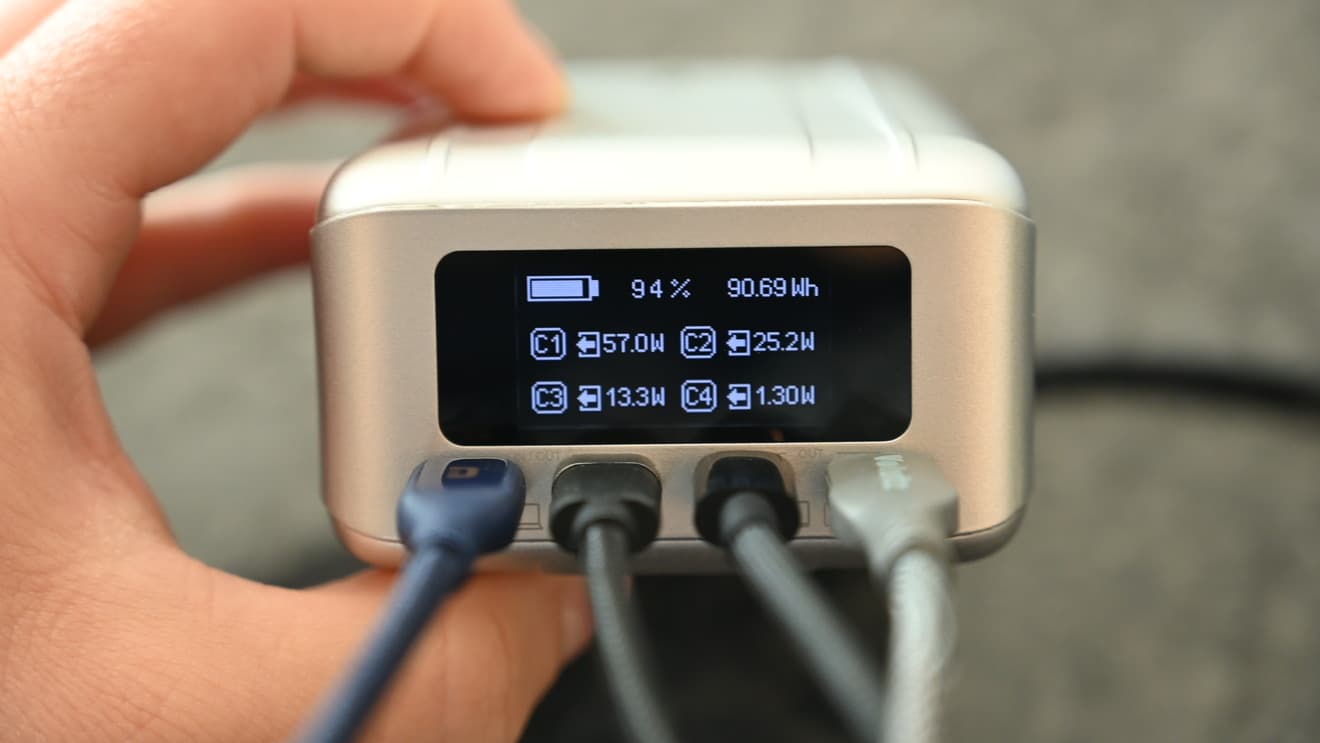 Review: Ditch Your Other Chargers For Zendure's SuperTank Pro ...