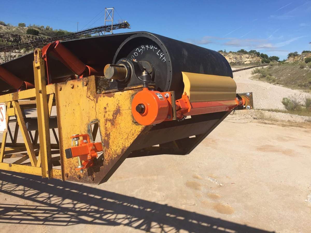 Belt Cleaners - Primary & Secondary Conveyor Belt Cleaning Systems