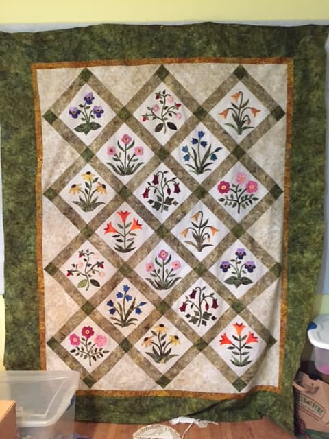 Hand applique Wildflower quilt