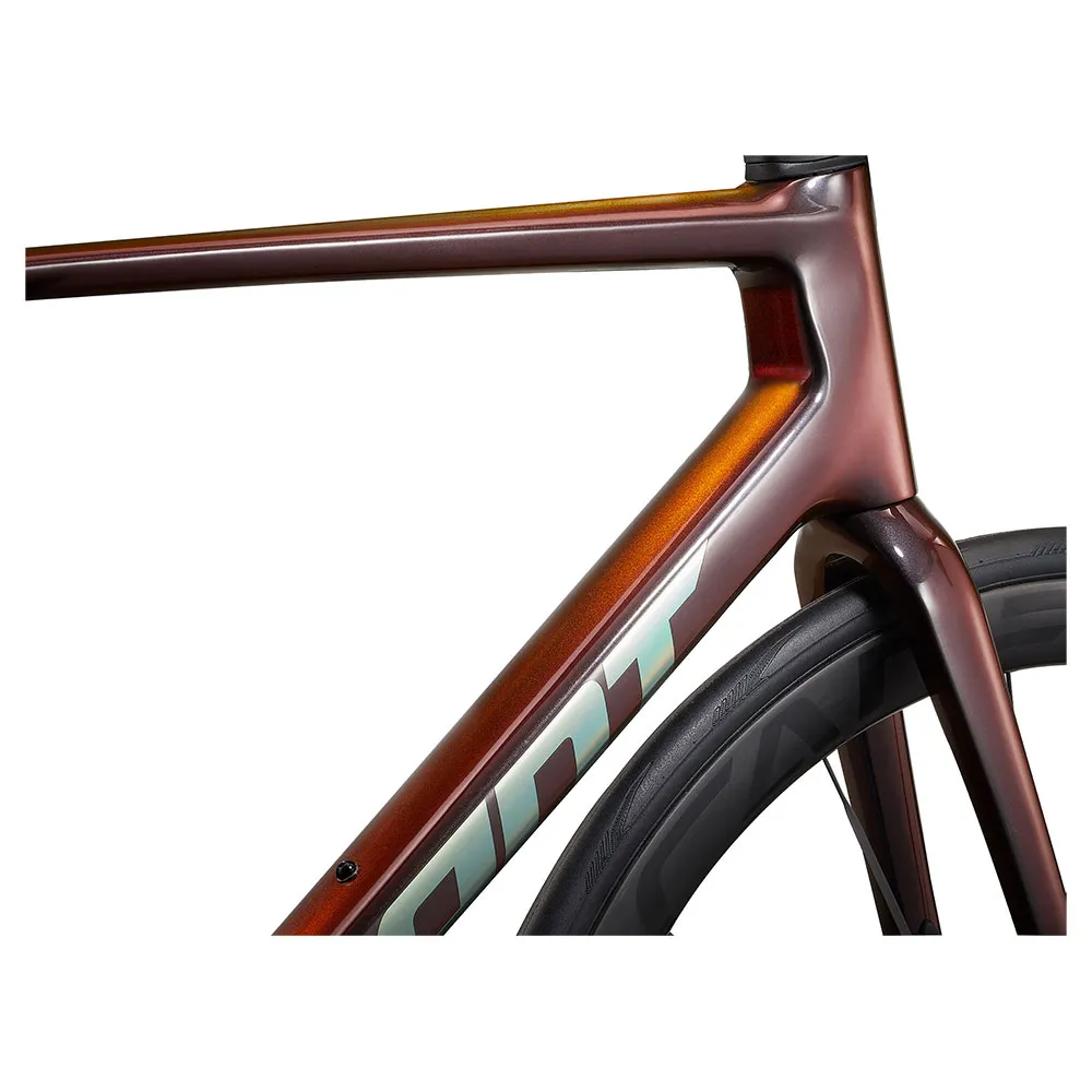 Giant TCR Advanced SL 0 Red 2025 road bike, Black | Bikeinn