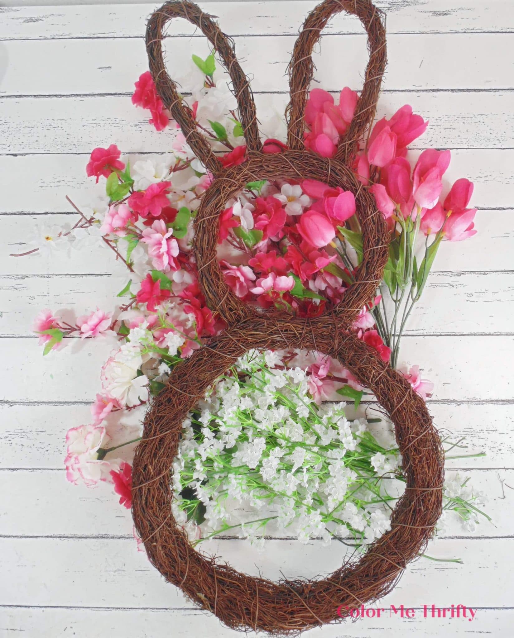 Easy Grapevine Easter Bunny Wreath - Color Me Thrifty