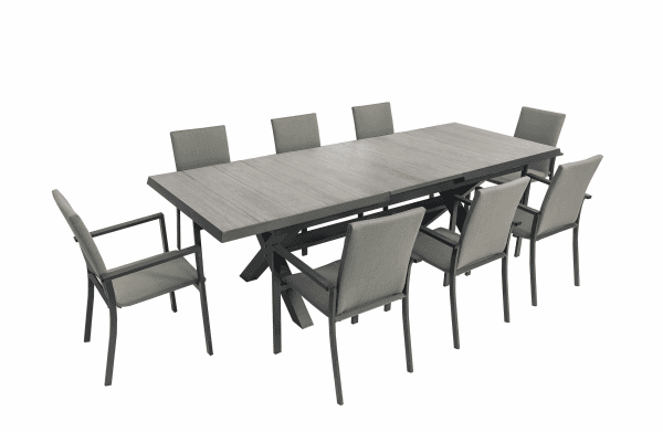 Outdoor dining sets with extendable table